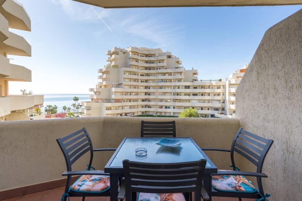 Sol Apartment - C&G Benal Beach Benalmádena Dış mekan fotoğraf