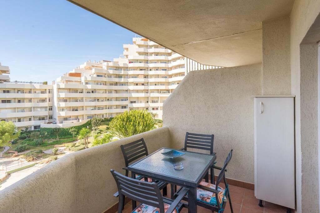 Sol Apartment - C&G Benal Beach Benalmádena Dış mekan fotoğraf