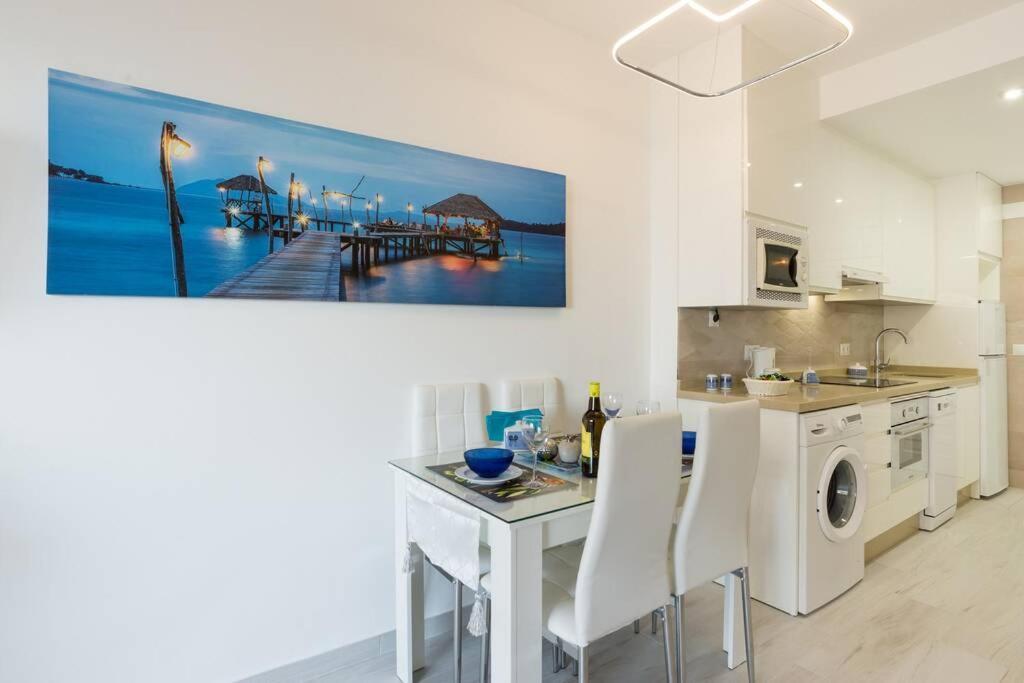 Sol Apartment - C&G Benal Beach Benalmádena Dış mekan fotoğraf